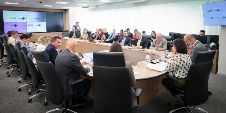 Bancada de Santa Catarina no Congresso tem reunião para Fortalecer a Saúde no Estado    