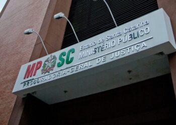 Autores de homicídio são condenados pelo Tribunal do Júri a penas de até 25 anos de prisão em Criciúma