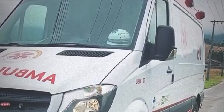 Ciclista tem suspeita de fratura na coluna após acidente em Guaramirim 