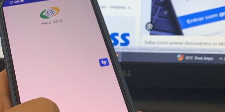 Servidores do INSS entram em greve por melhores salários