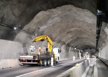 PRF anuncia interdição temporária de túnel na BR 101, em Balneário Camboriú