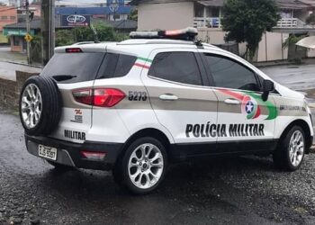 Homem é preso por furtar perfume e shampoo em estabelecimento de Jaraguá do Sul