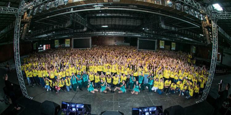 Rede Cooper vai reunir mais de 3.100 colaboradores em evento para comemorar os 80 anos