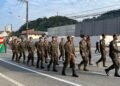 Desfile festivo marca aniversário de Guaramirim