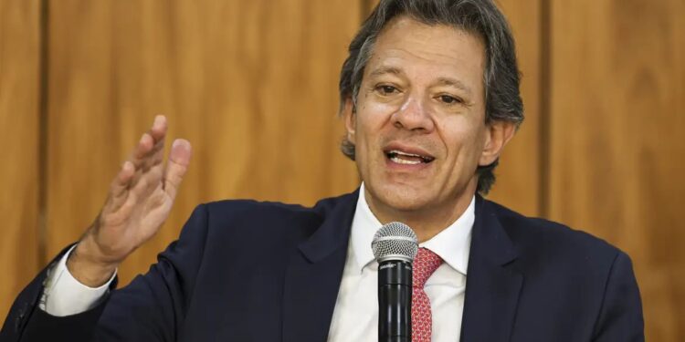 Haddad diz que até 600 sites de bets irregulares serão banidos em outubro